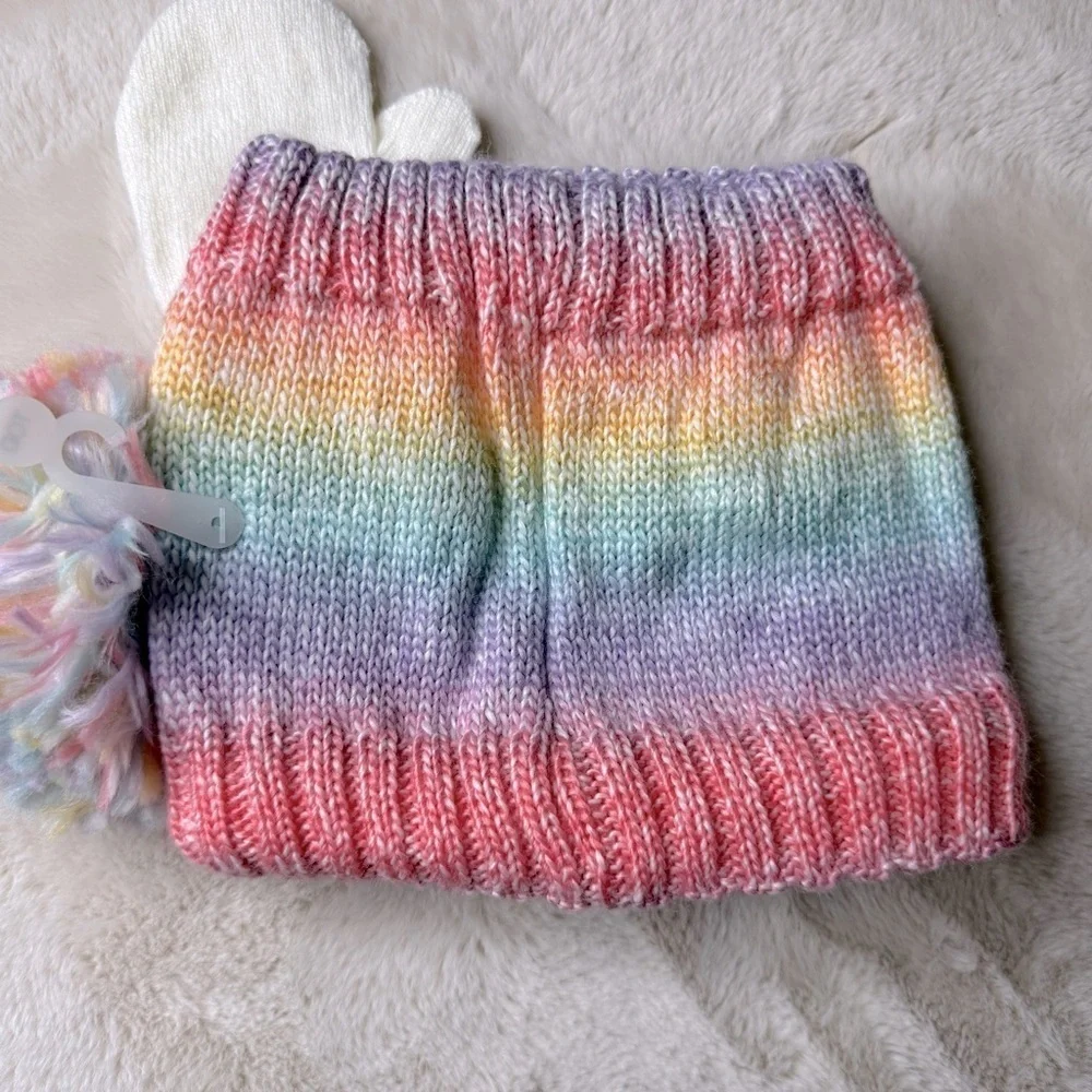 NWT Toby toddler 3-pc hat, scarf and mittens set